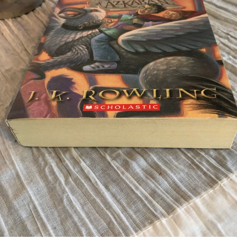 HARRY POTTER #3 Prisoner of Azkaban paperback book & DVD - Picture 9 of 11